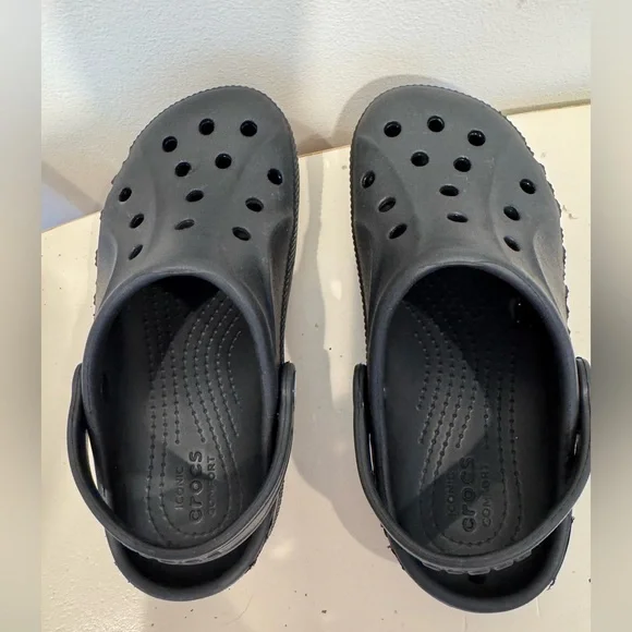 Crocs Classic Kids Black Clogs - Size 13 - Picture 3 of 7